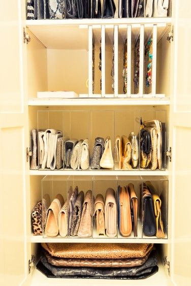 How To Organize Your Purses Closetful Of Clothes