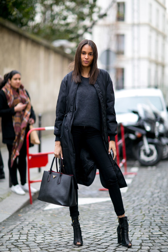 all black-black skinnies-black lace up boots-pfw street style-ps