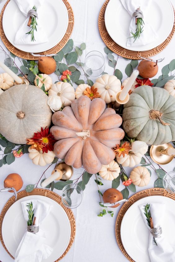 Thanksgiving tablescape ideas