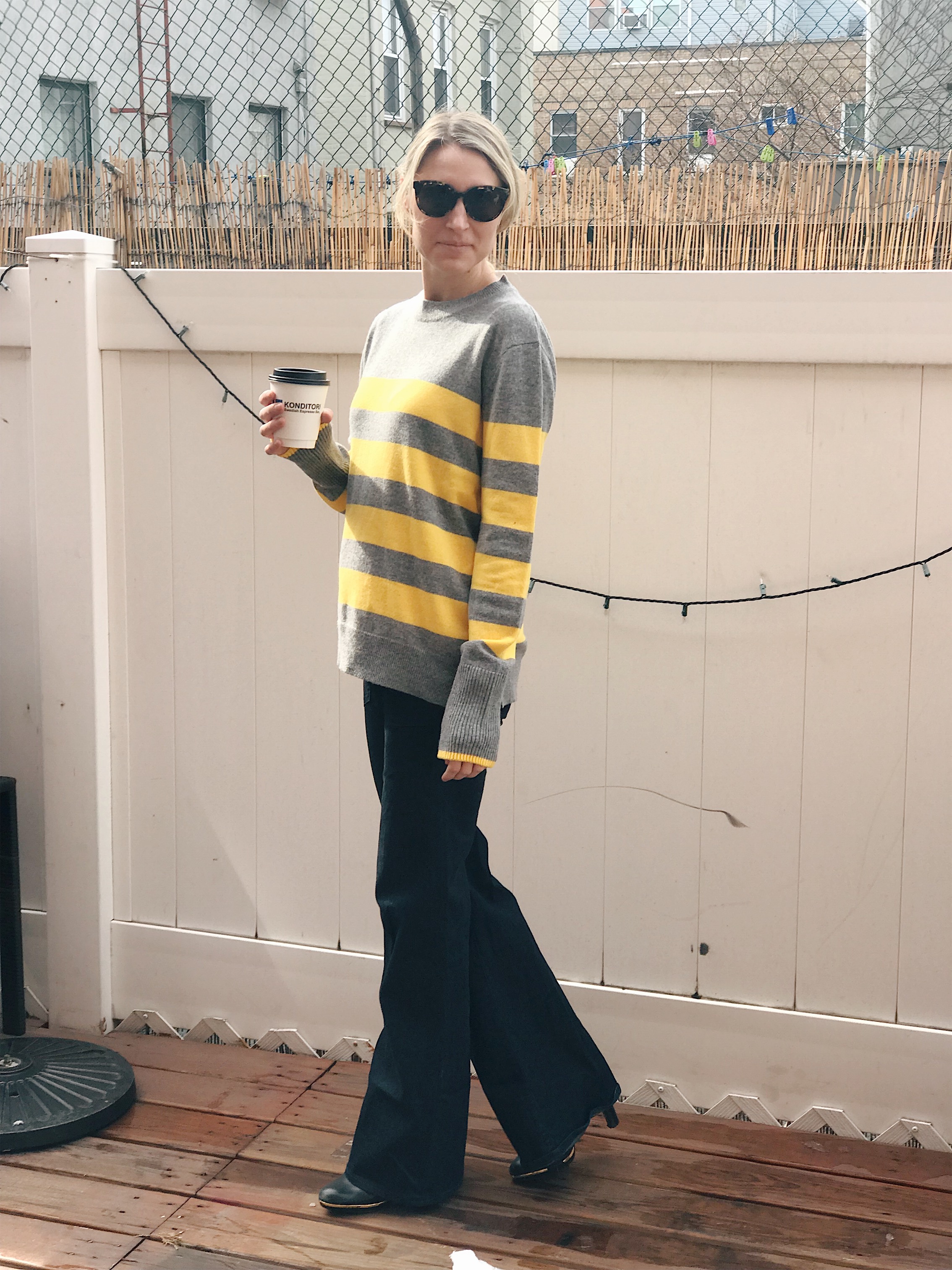 early pregnancy outfit