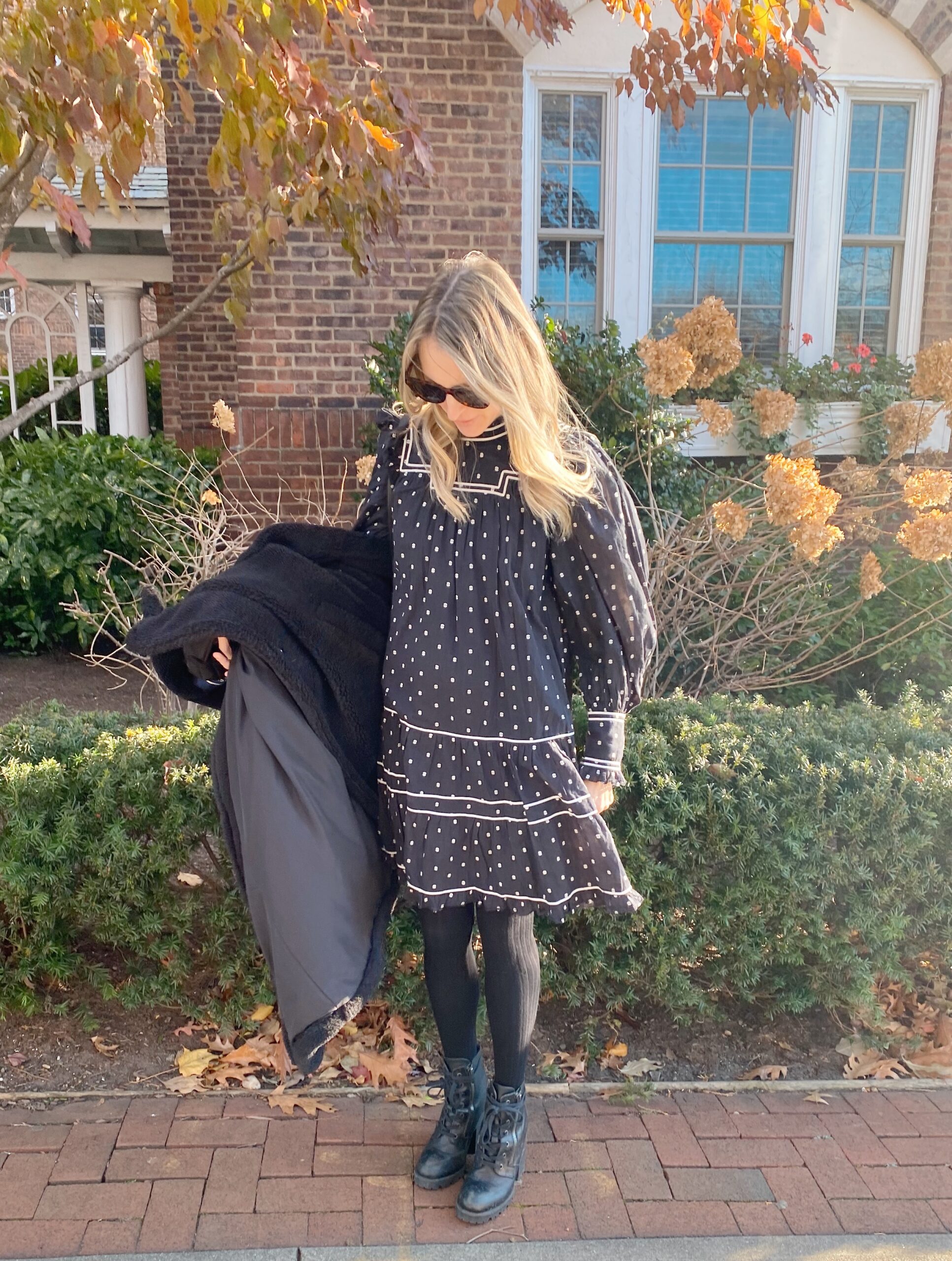 winter work outfit for pregnancy