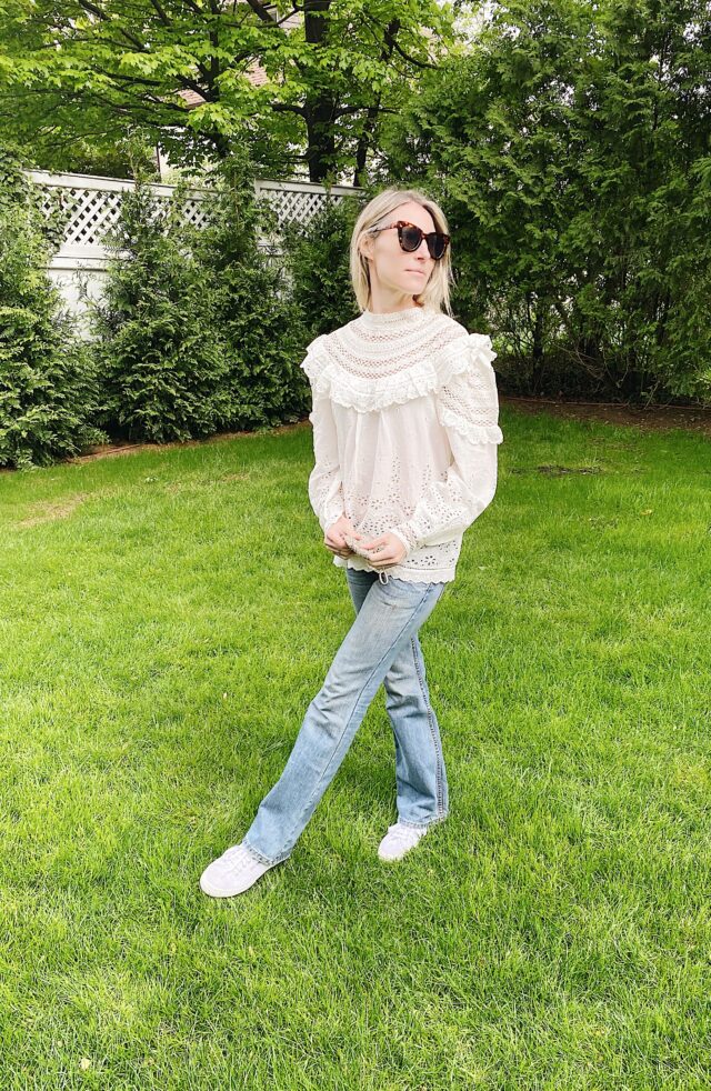 how to wear flare jeans