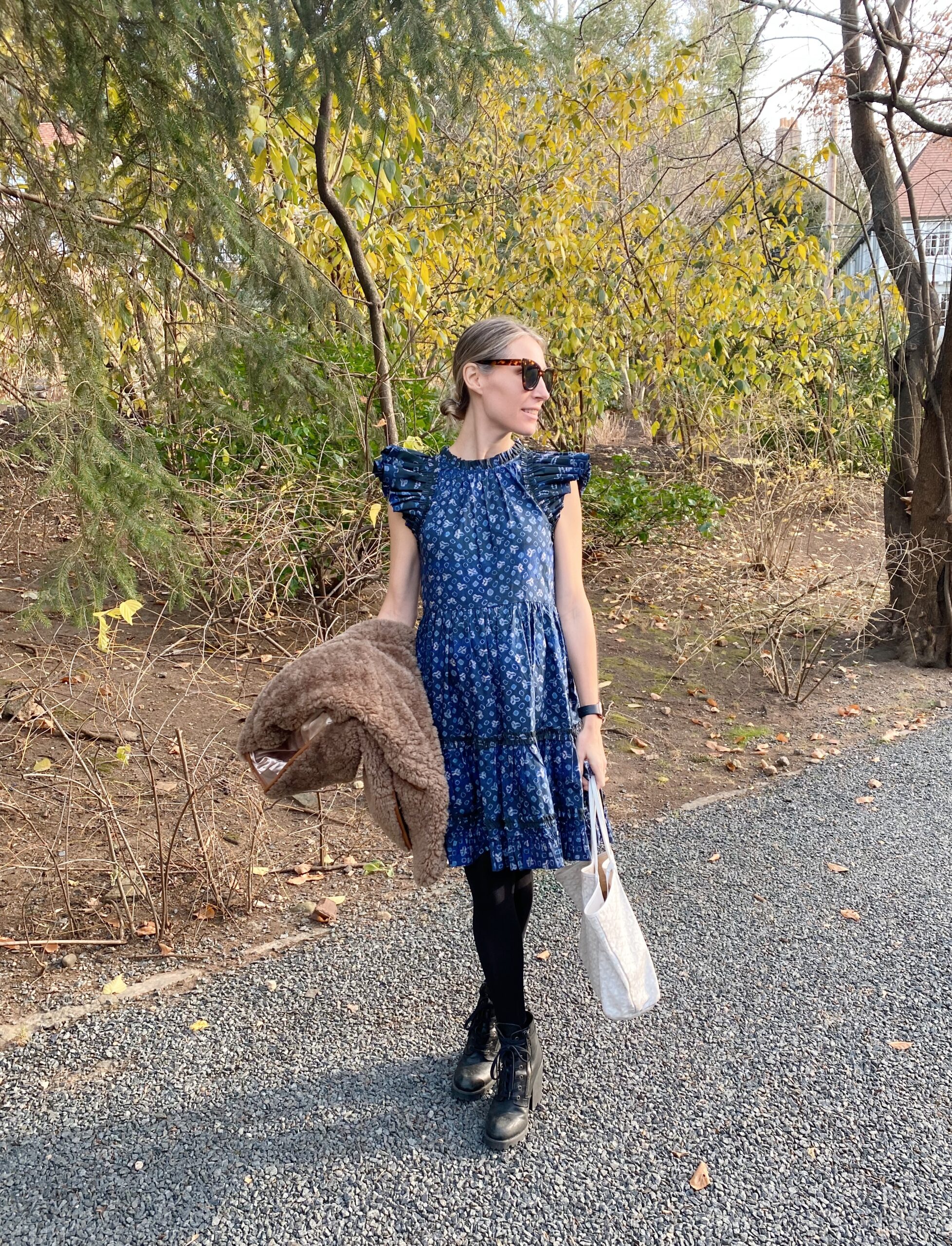 winter maternity outfits, what to wear to work when pregnant, maternity workwear