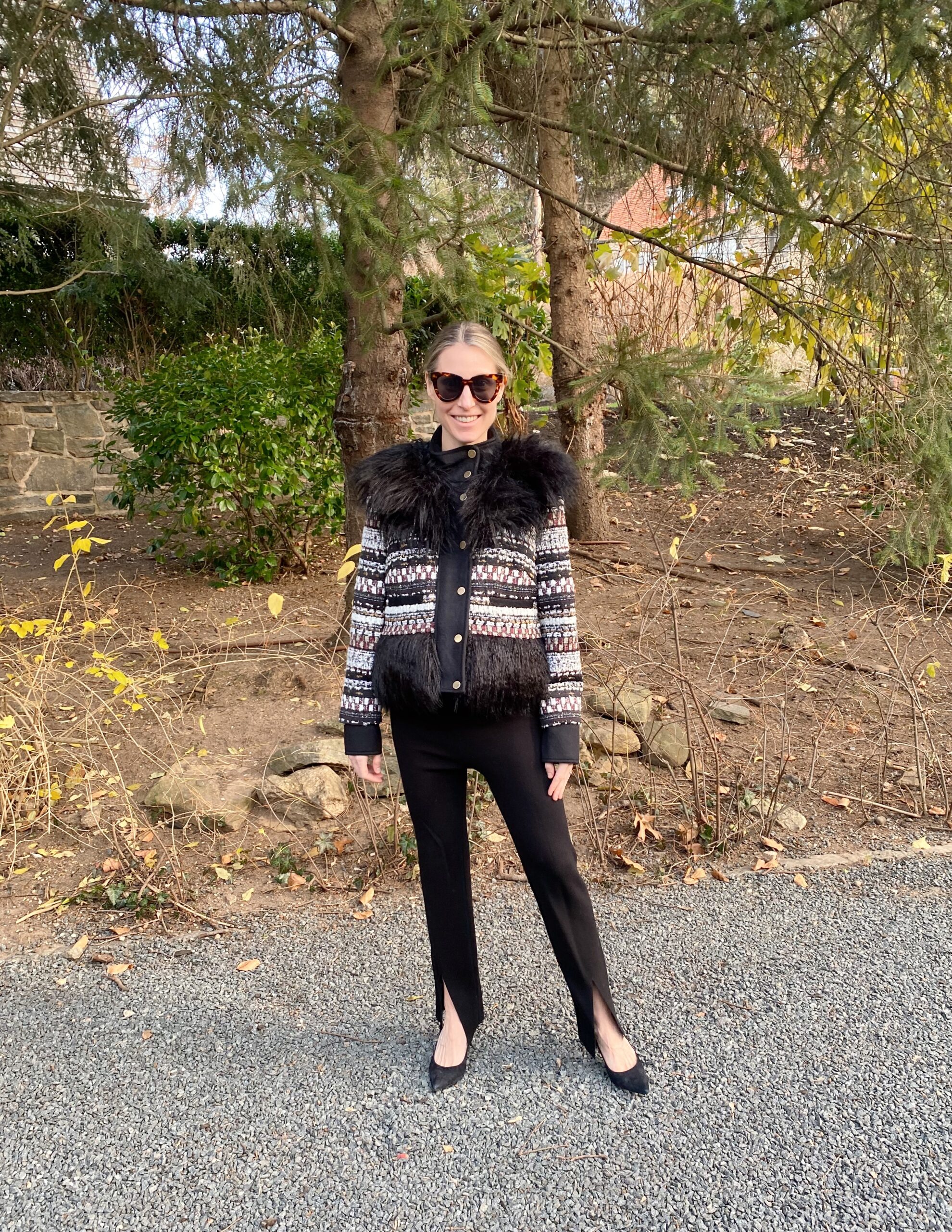 winter maternity outfit, winter outfit, winter date night outfit, what to wear to a dinner party